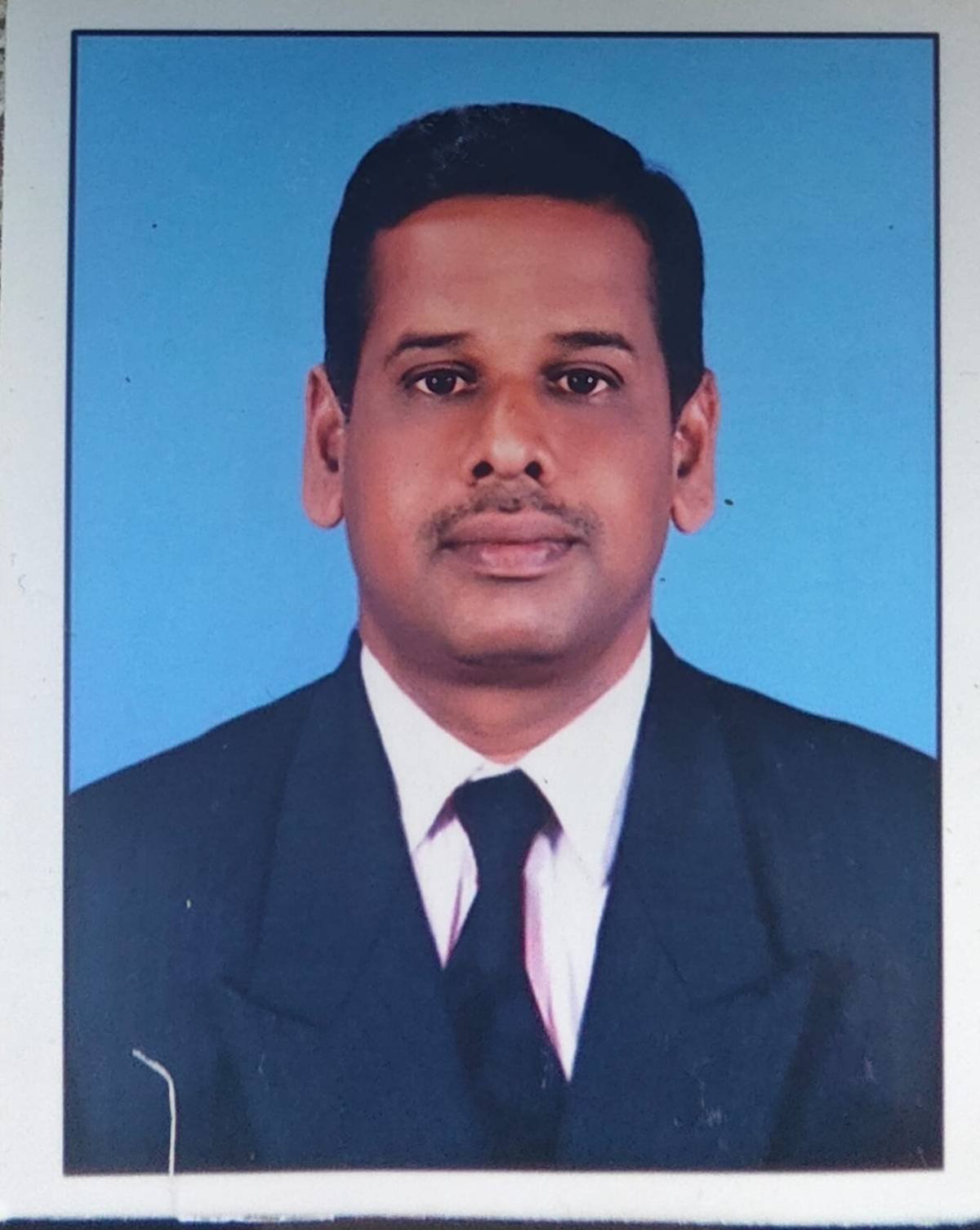 Sakthivel D